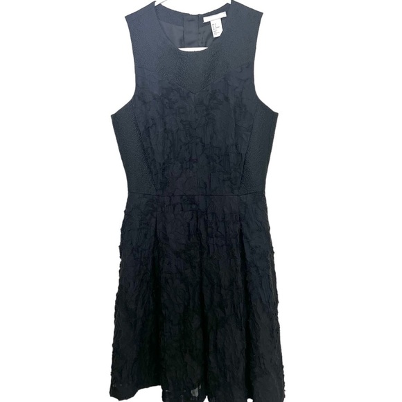 H&M Dresses & Skirts - 2/$30 H&M - Black Floral detailed Sleeveless Mini Dress